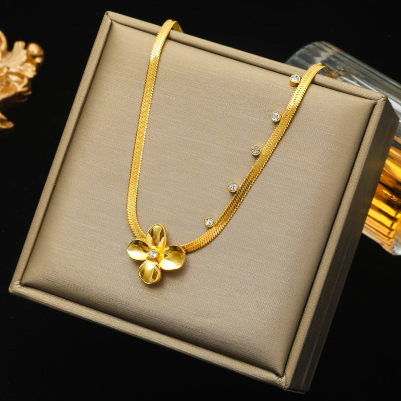 Collier Acier Inoxydable Fleur d’Aurore| Amora Bijoux